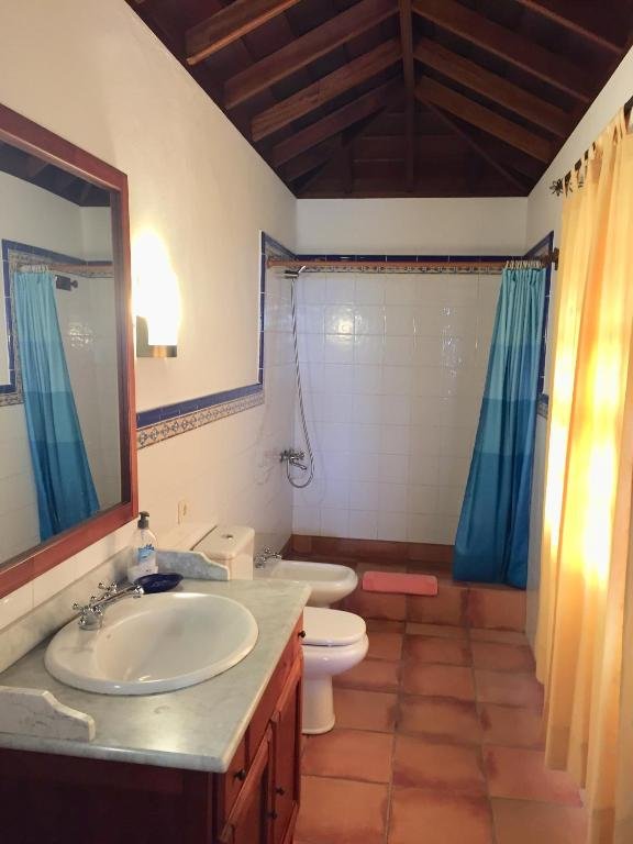 Baño completo con ducha