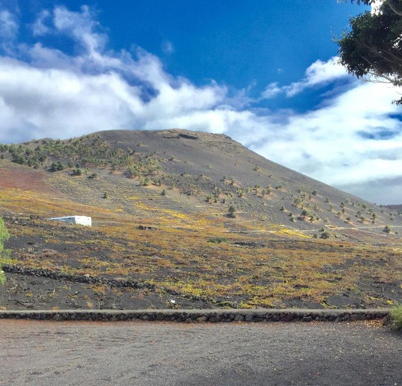 El volcán de San Antonio, a un paso